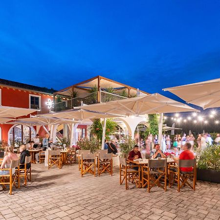 Отель Club Del Sole Viareggio Family Collection Торре-дель-Лаго-Пуччини Экстерьер фото
